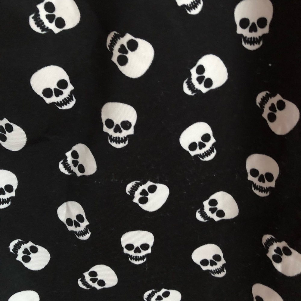 Skull Dress - Picture 3 of 6